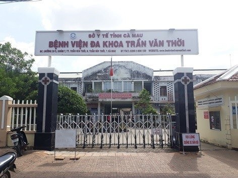 ca-mau-phe-binh-bac-si-truong-khoa-la-f1-roi-noi-cach-ly-ve-nha-1638809063.jpeg