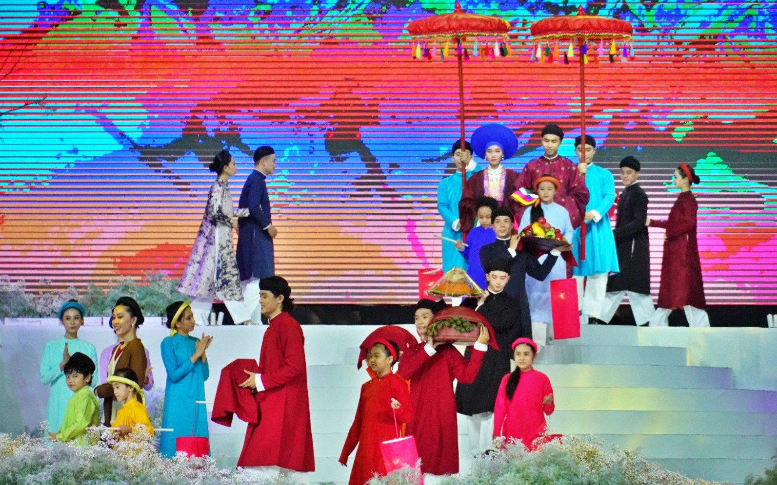 le-hoi-ao-dai-3-1646548725.jpg