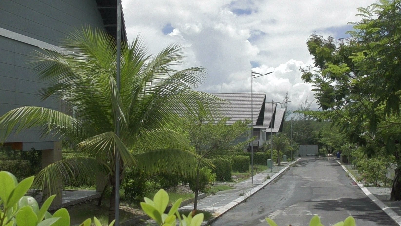 gan-100-biet-thu-xay-chui-tai-du-an-irelax-bangkok-villa-binh-chau-3-1657277246.jpeg
