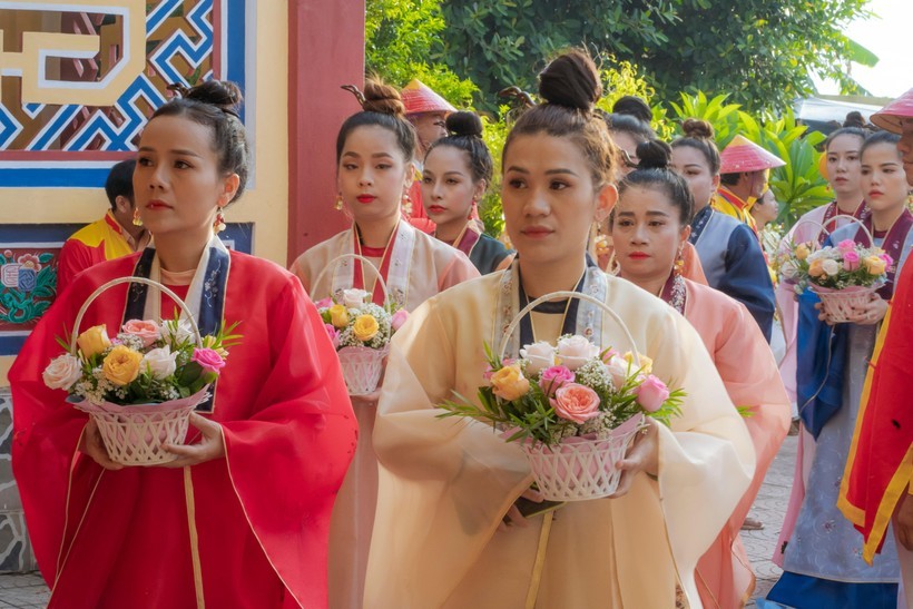 hon-chen-2-1659760517.jpg