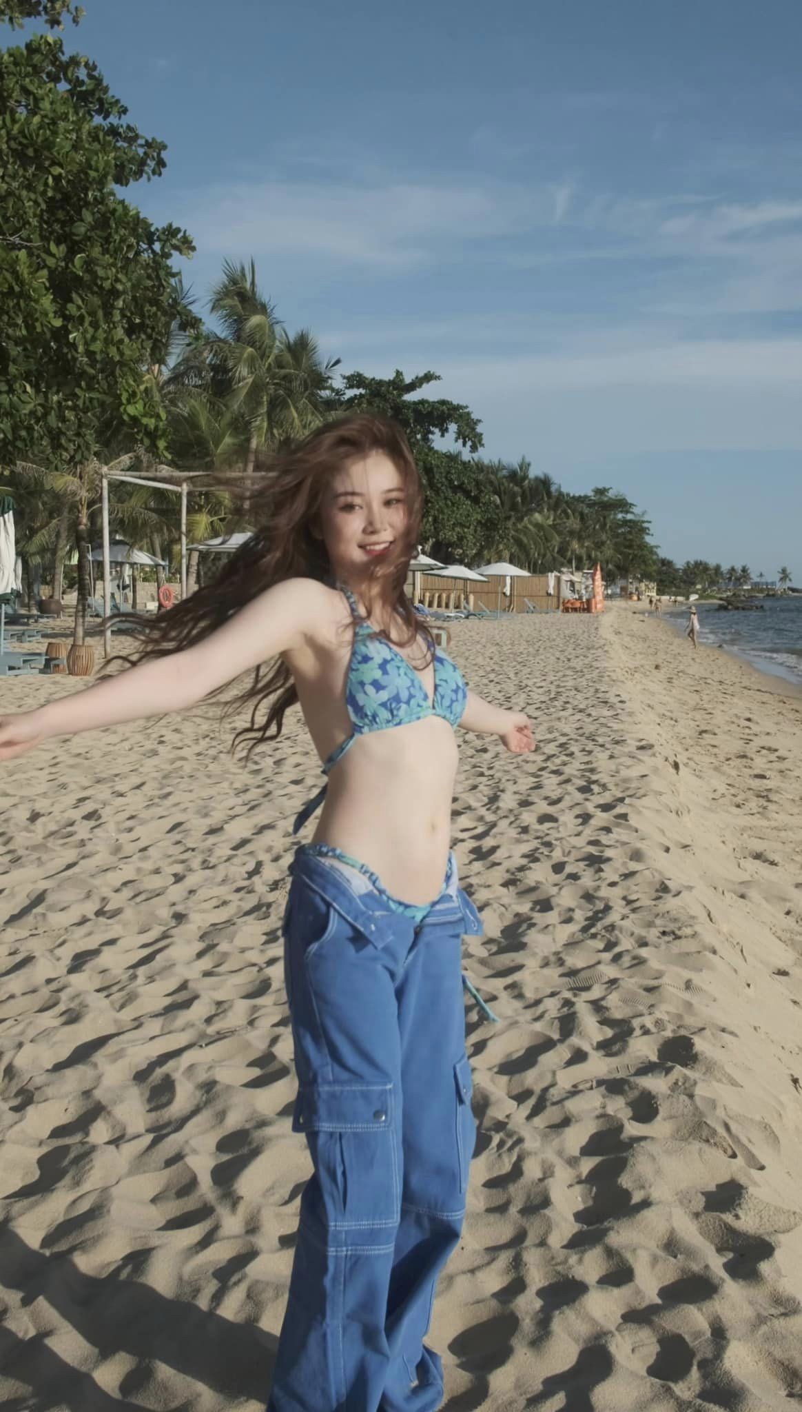 ribi-sachi-bikini-1-1684206523.jpg