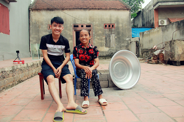 con-trai-ba-tan-vlog-bi-hung-vlog-1626830344-290-width599height399-1684396356.png