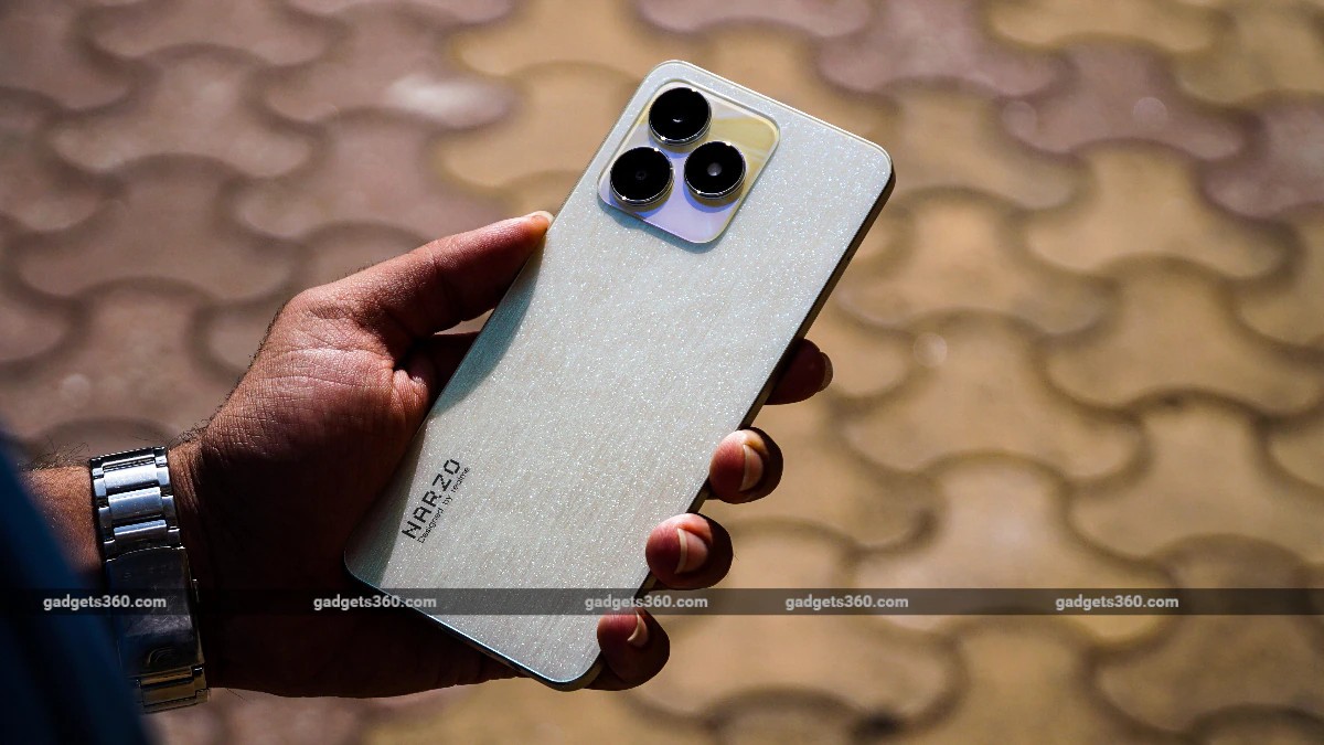 realme-3-1684467794.jpg