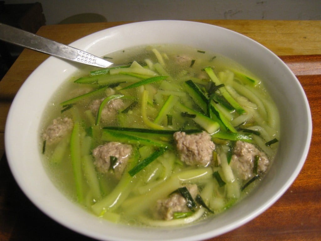 cong-thuc-nau-canh-bi-dao-thit-v-1684832858.jpg