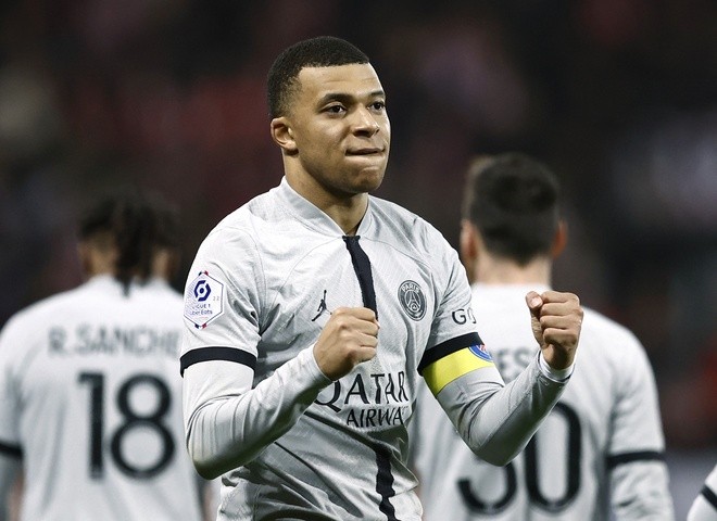 mbappe-1684895714.jpeg