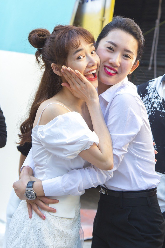 thuy-ngan-gay-go-5-1684914380.jpg