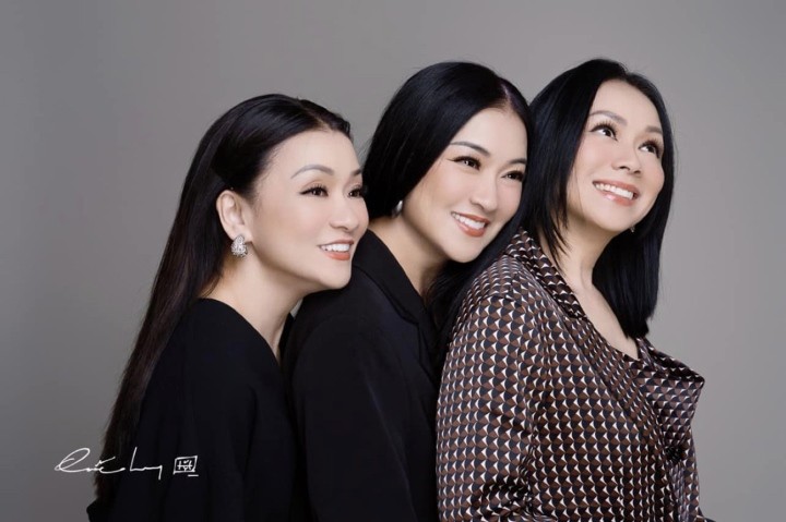 tam-ca-ao-trang-1-1685003197.jpg