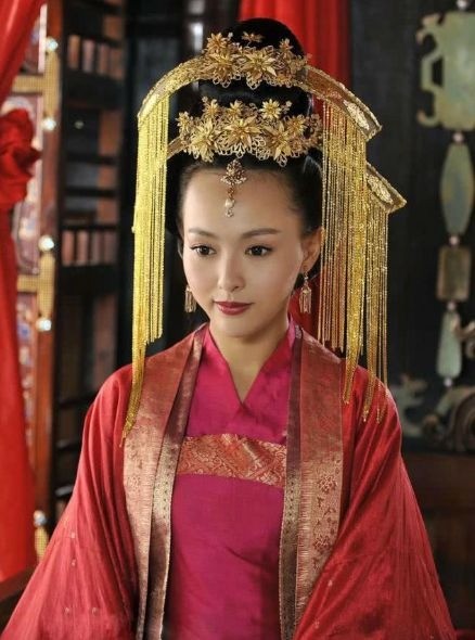 sao-nu-hoa-ngu-hoi-dau-7-1685078393.jpg