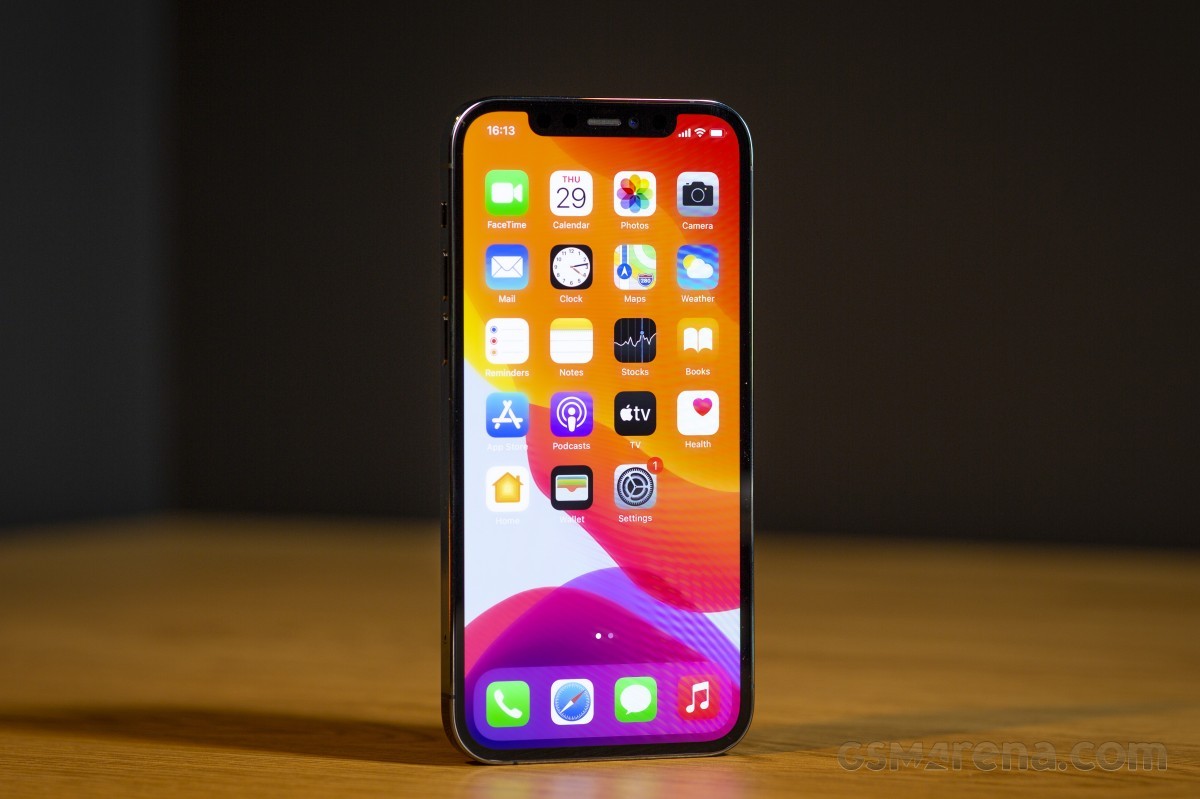 iphone-2-1685172549.jpg