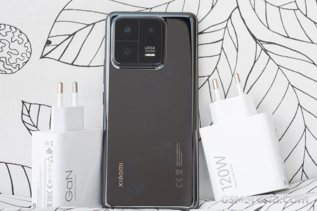 xiaomi-13-1685350074.jpg