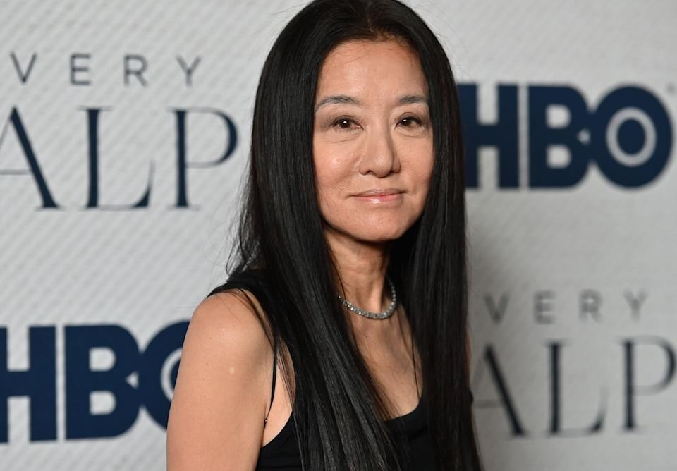 bong-lung-gay-soc-cua-vera-wang-4-1685433978.jpg