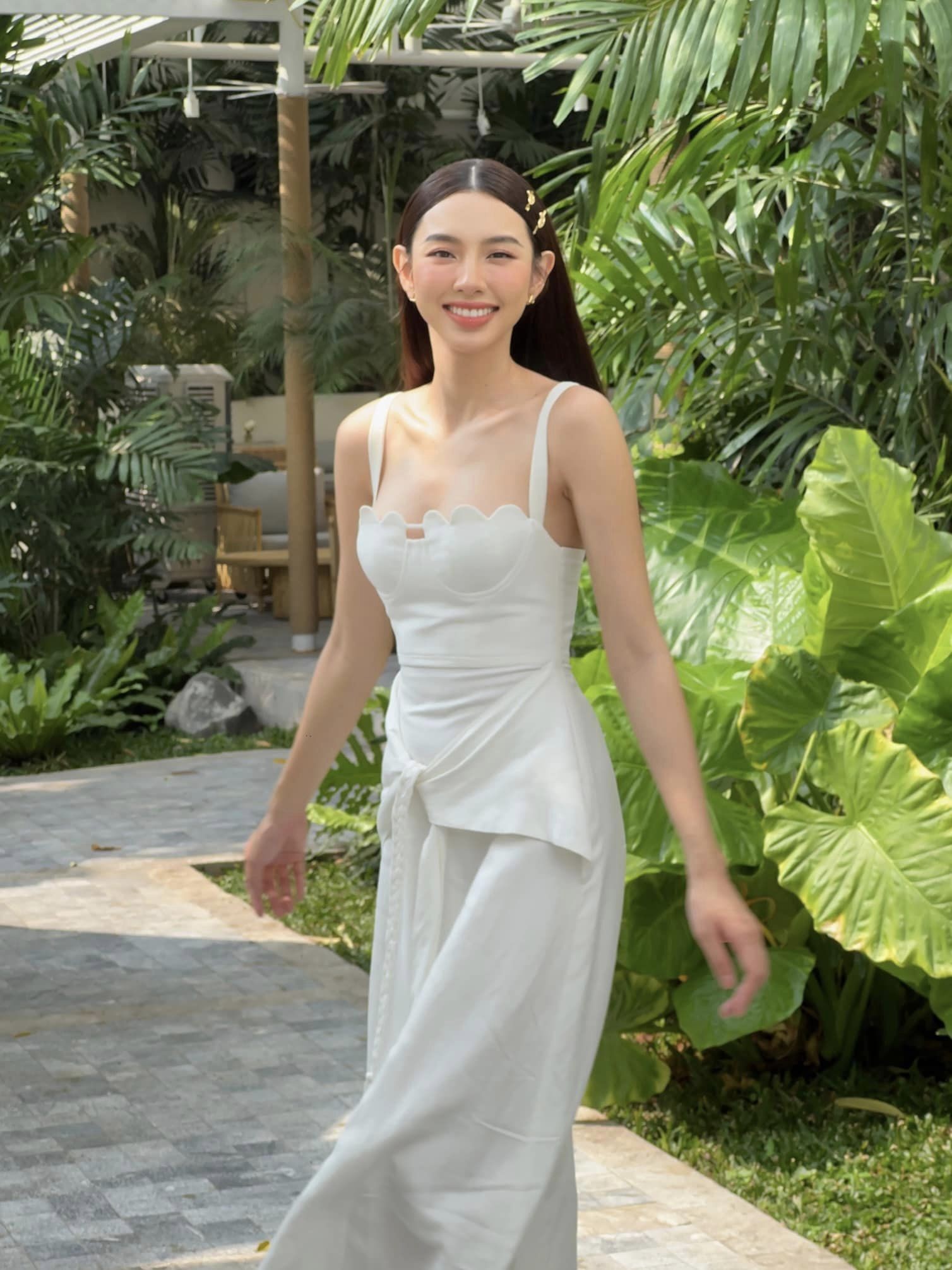 thuy-tien-dao-nay-an-van-kin-nhu-hu-nut-van-keo-ly-vo-cung-6-1685434815.jpg