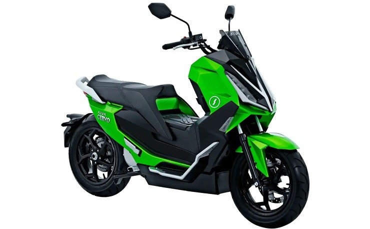 ke-thay-the-honda-sh-125i-ra-mat-voi-gia-chua-den-60-trieu-dong-co-loat-trang-bi-dang-gom-anh-1-1685520959.jpg