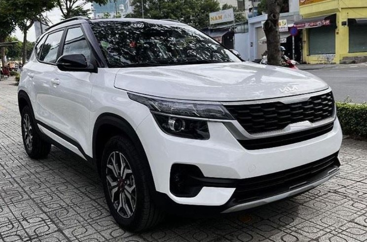 kia-seltos-giam-gia-cuc-sau-de-thu-hut-khach-viet-quyet-tam-de-dau-cuoi-co-hyundai-creta-anh-3-1685516700.jpg
