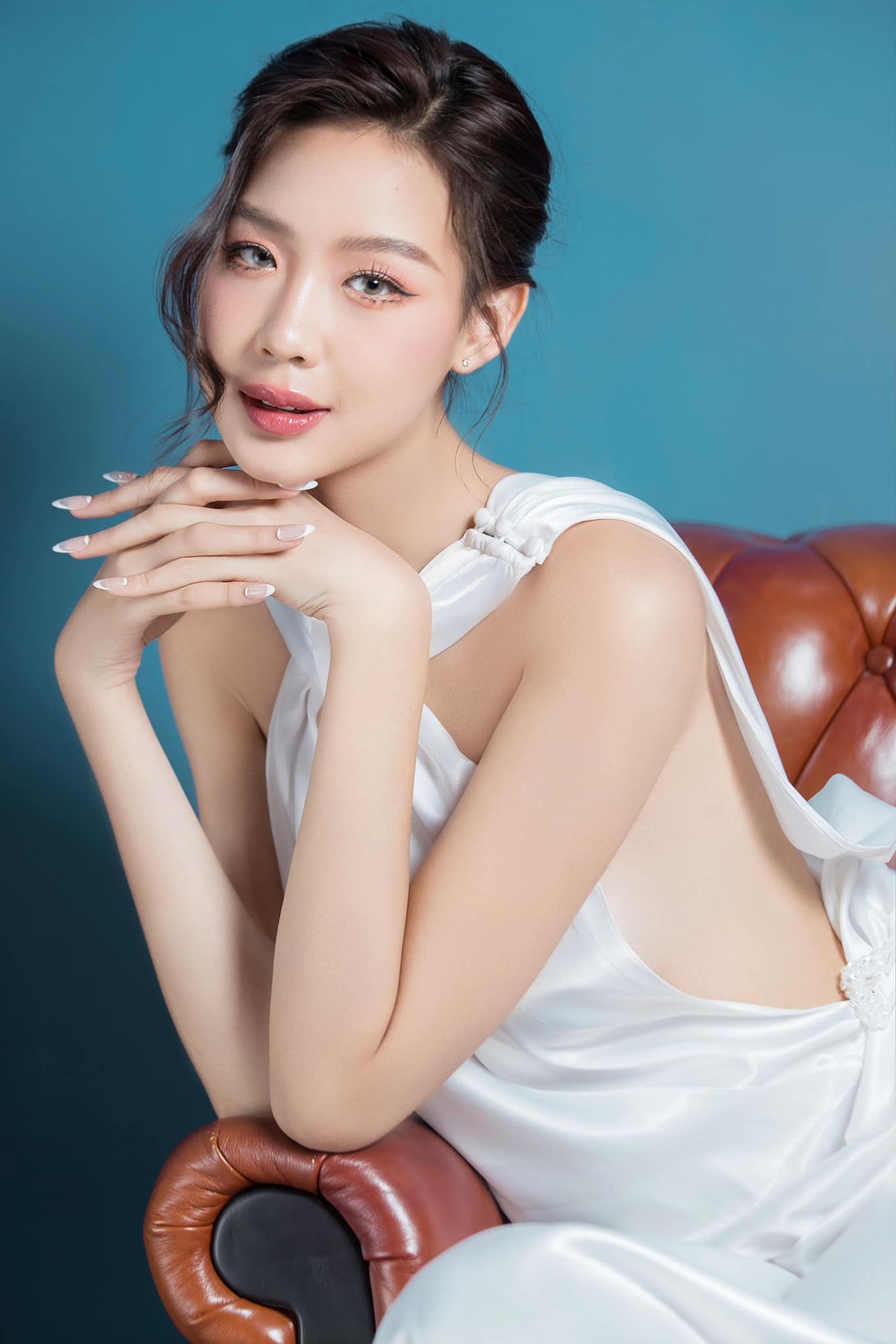 hoa-hau-bao-ngoc-3-1685611576.jpg