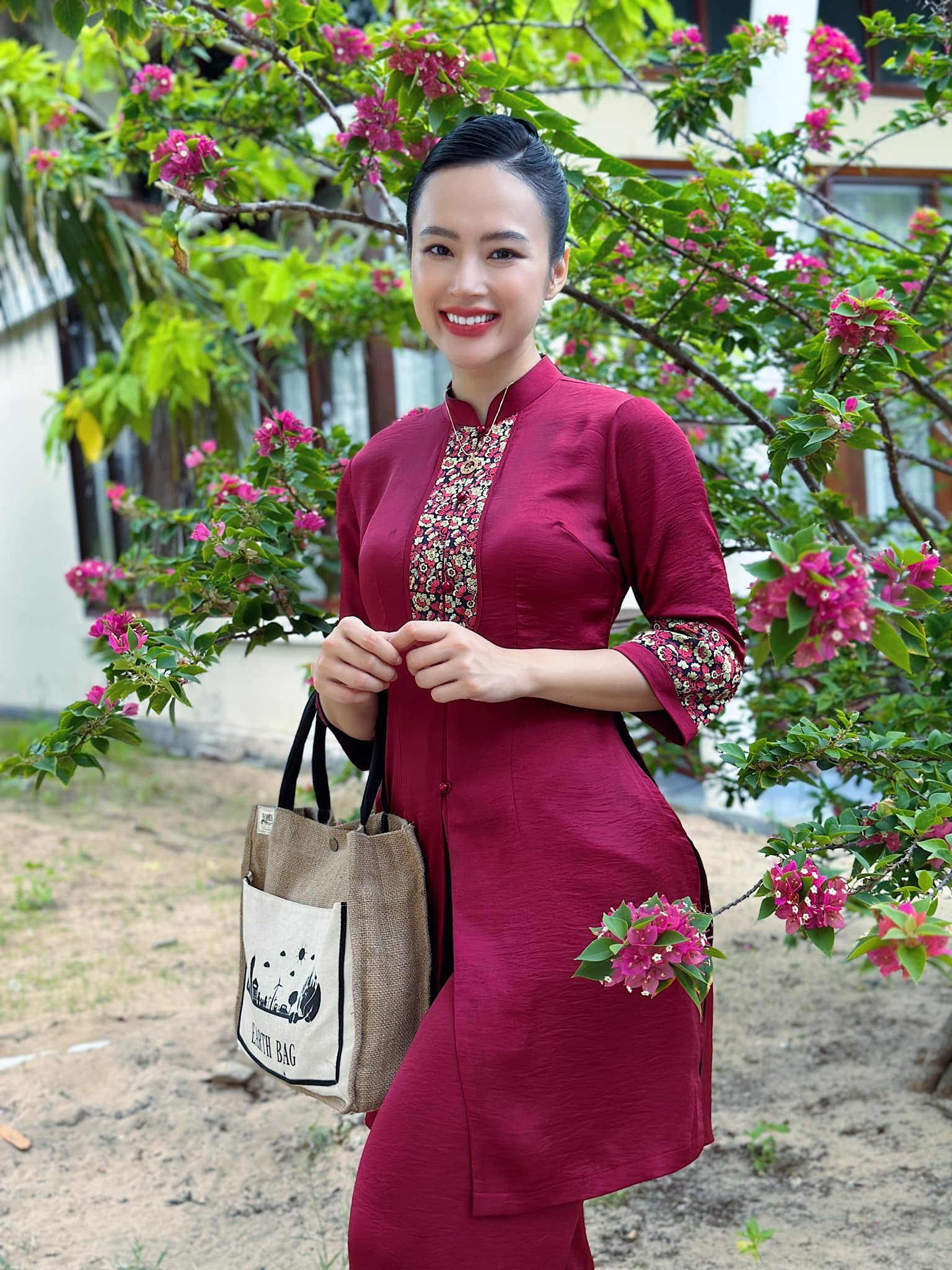 angela-phuong-trinh-4-1685672941.jpg