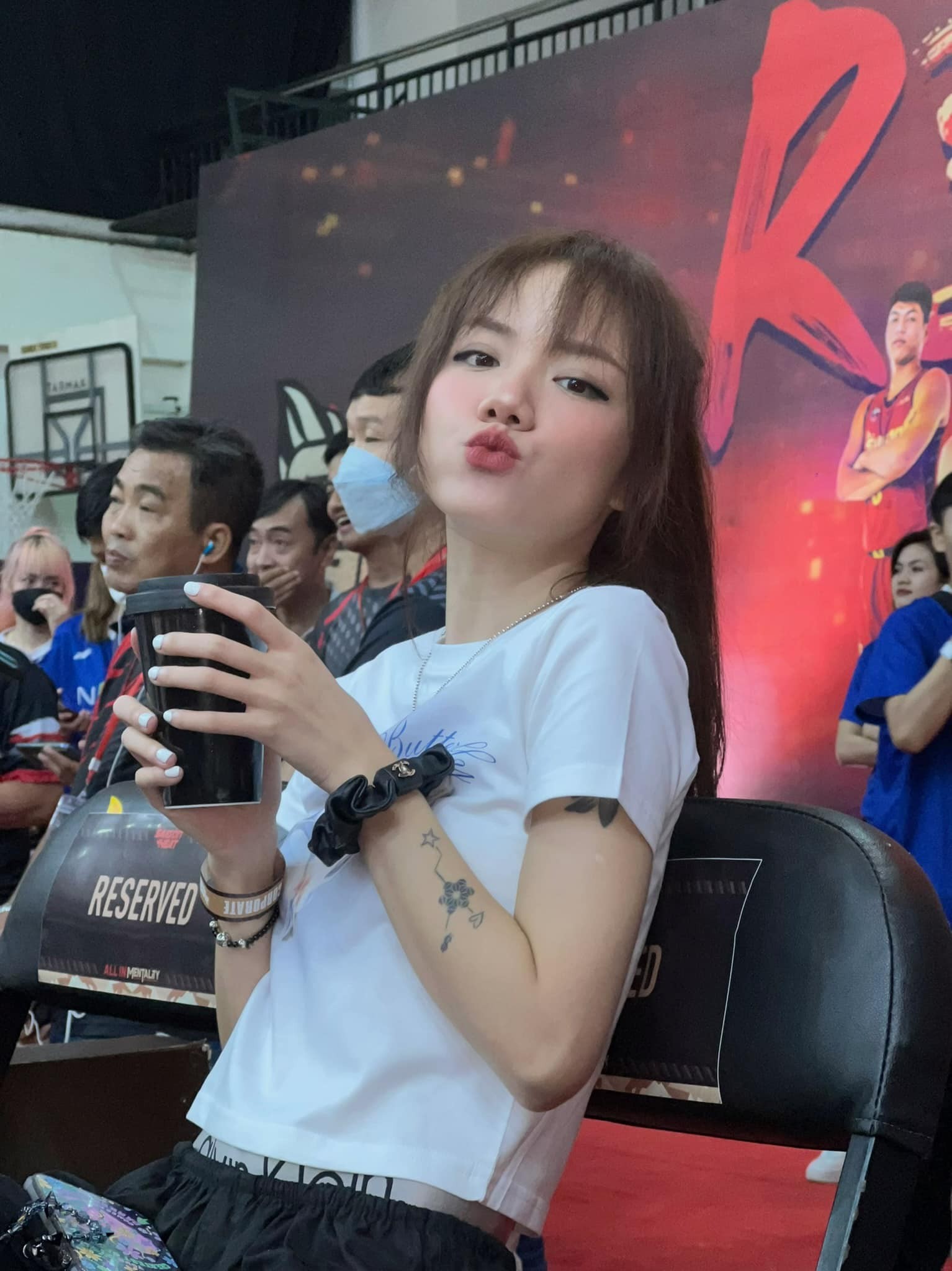 phuong-ly-17-1685698393.jpg