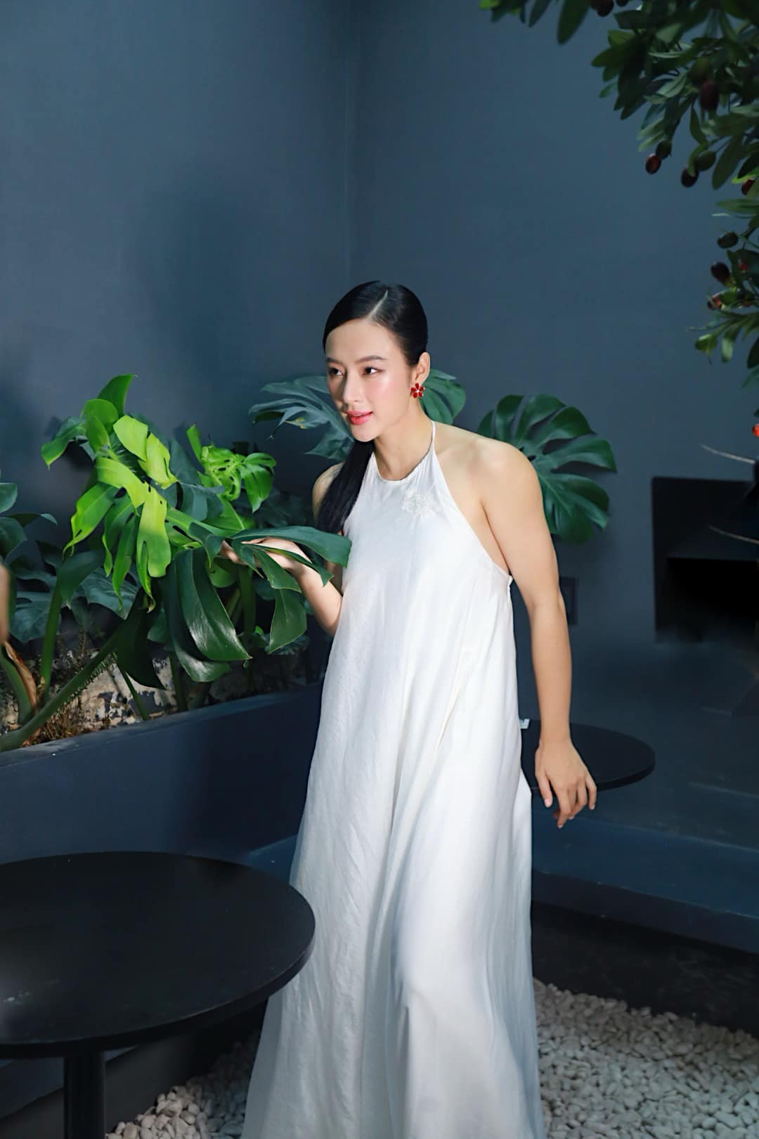 angela-phuong-trinh-mac-ao-yem-1-1685957746.jpg