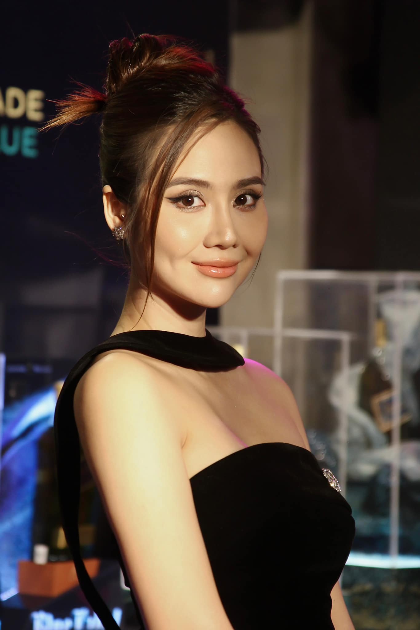huyen-lizze-khoe-body-3-1686127795.jpg