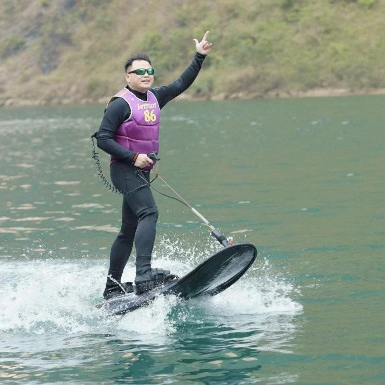 shark-binh-03-1686398417.jpeg