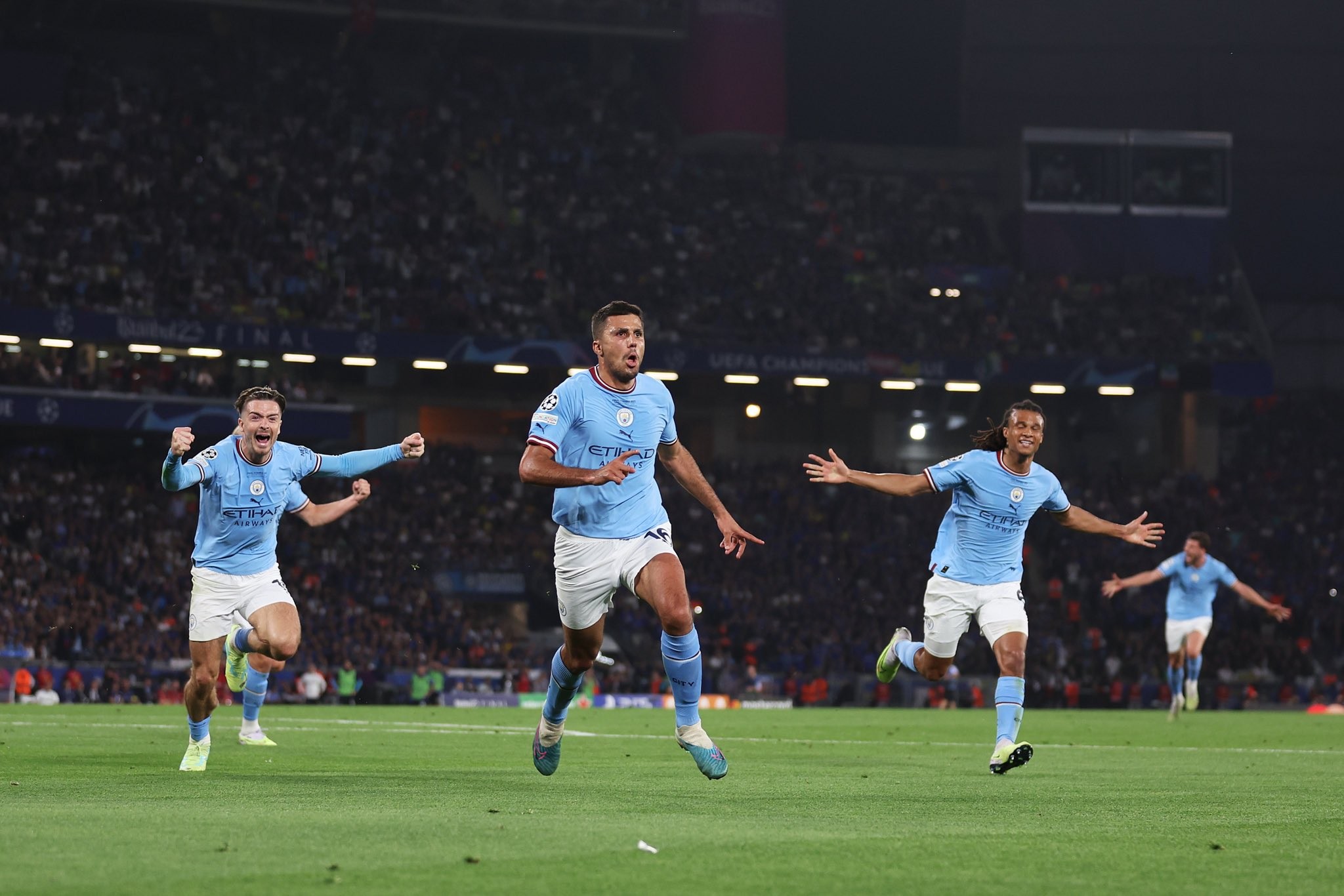 man-city-1-1686431300.jpeg
