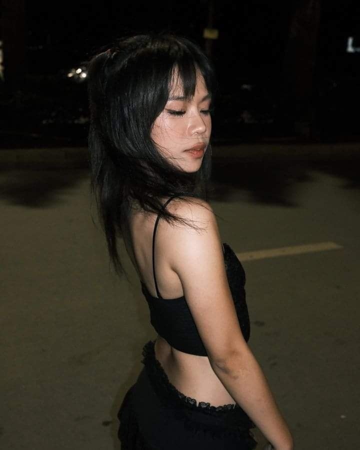 nhan-sac-tlinh-khac-la-4-1686566689.jpg