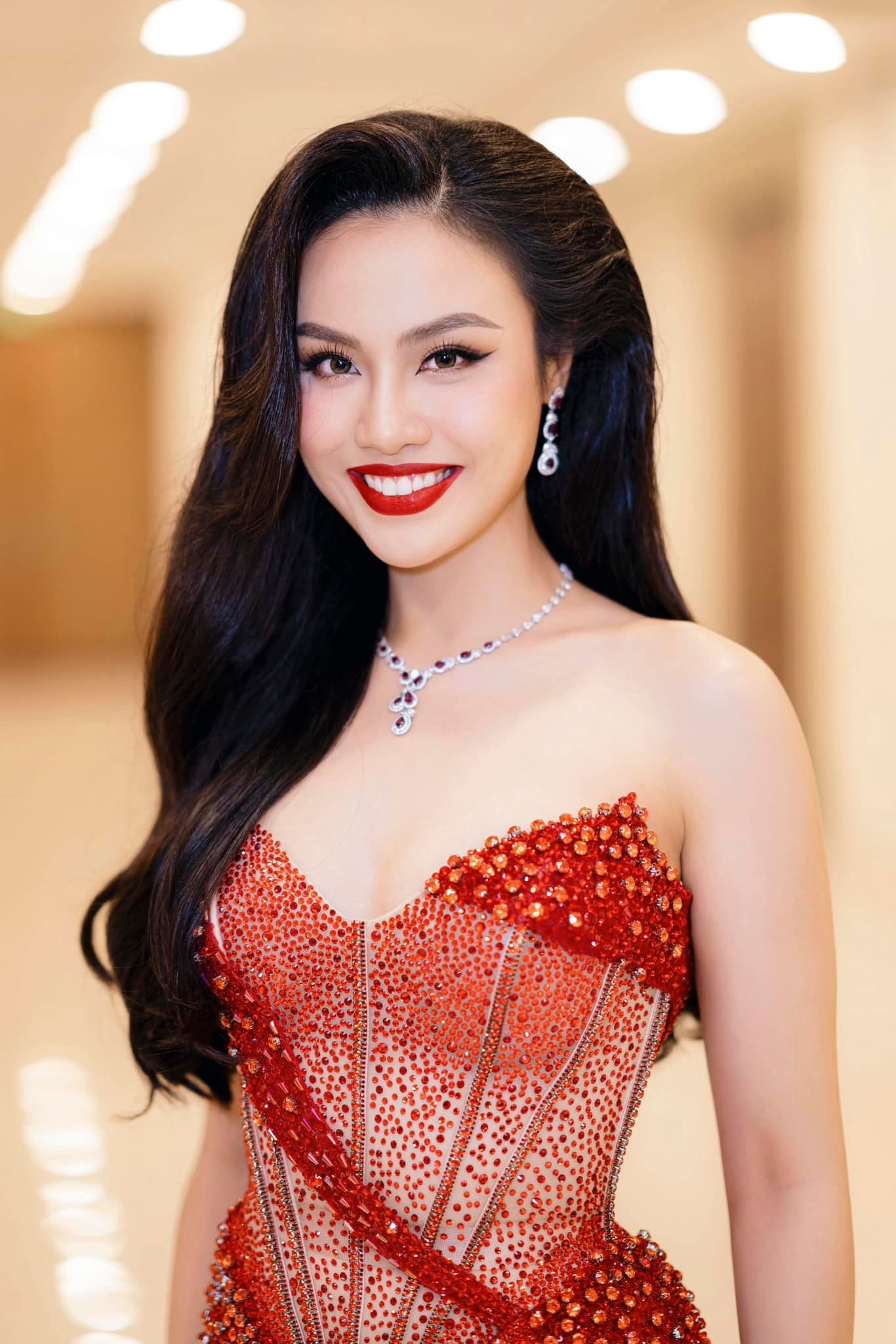 thuy-tien-1686641178.jpg