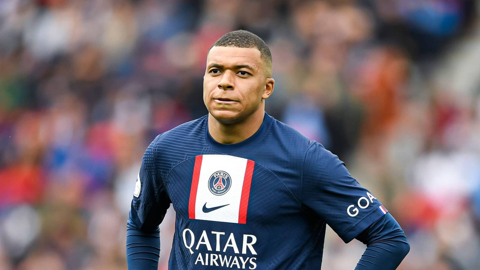 kylian-mbappe-looks-frustrated-during-psg-match-1-1686737637.jpg