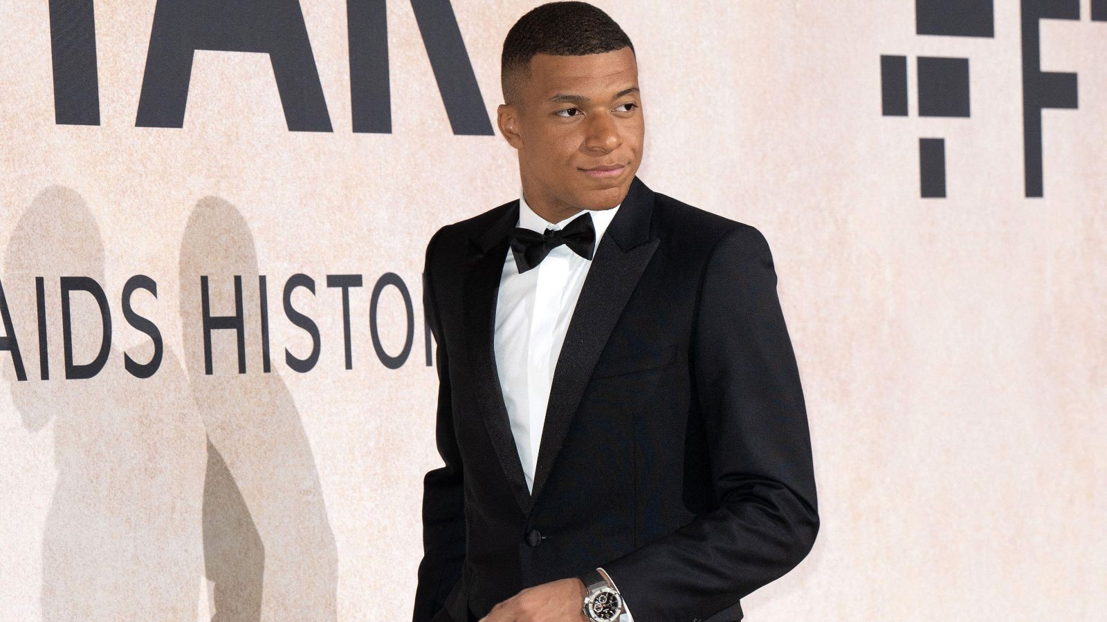 kylian-mbappe-psg-f365-14-1686695999.jpg