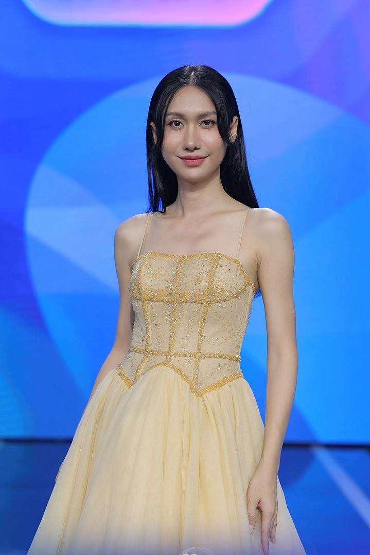 lynk-lee-cong-khai-ban-trai-1-1686904173.jpg