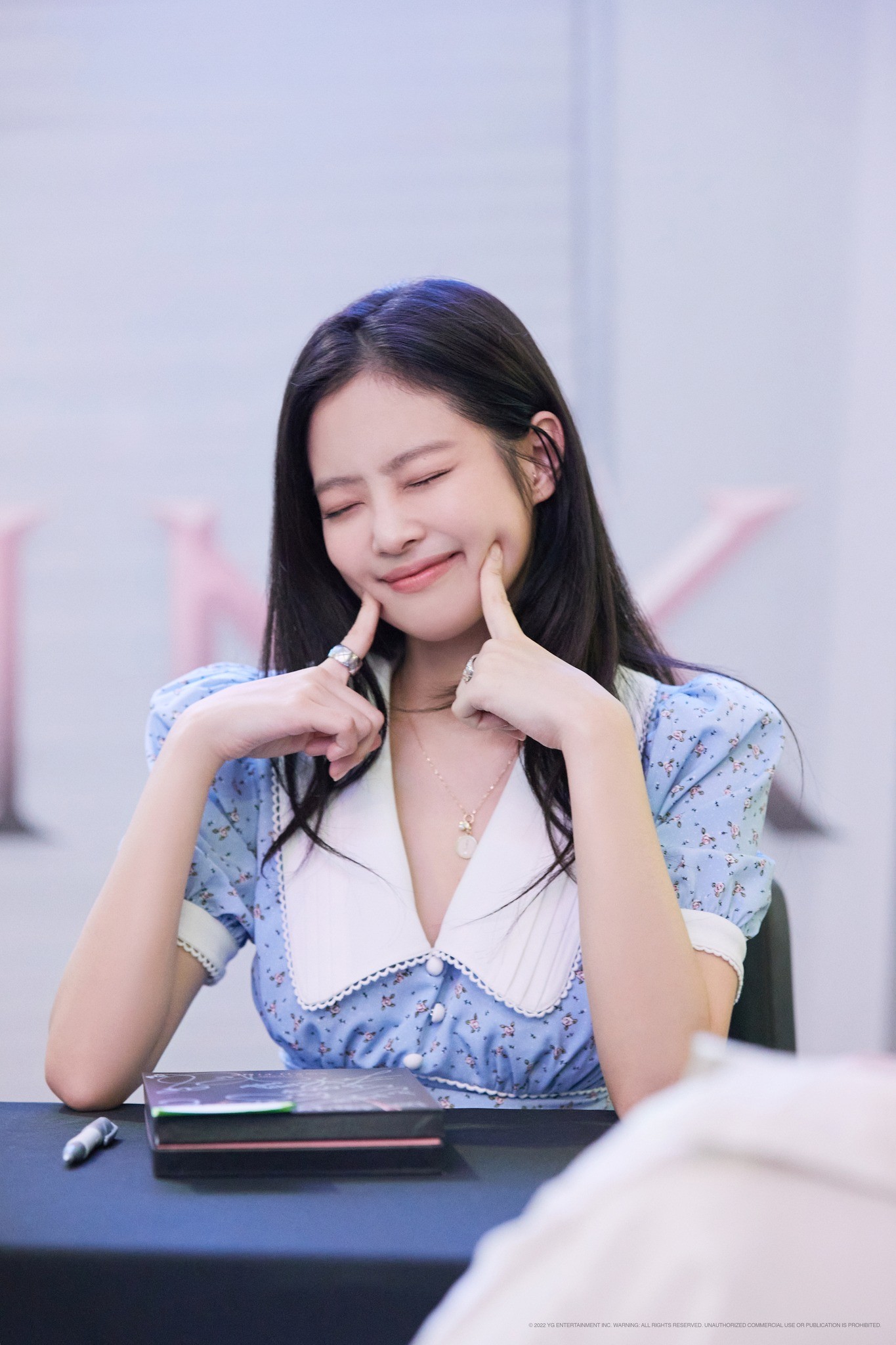 blackpink-tan-ra-4-1687235473.jpg