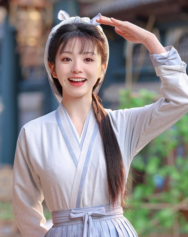 dien-hi-vi-1687418561.jpg