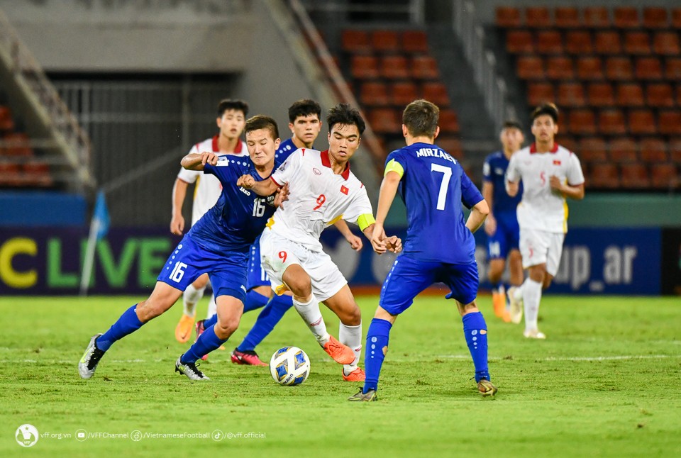 afc-u17-asian-cup-2023-first-half-1687562213.jpg