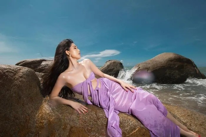 ngoc-trinh-khoe-body-2-1687763542.jpg