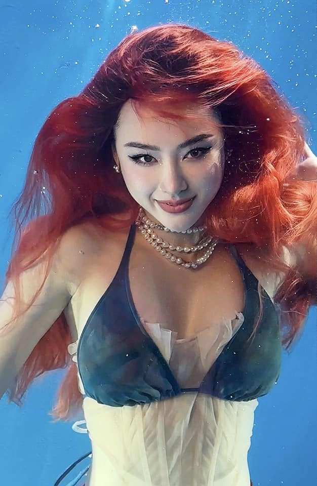 angela-phuongtrinh-3-1687849324.jpg