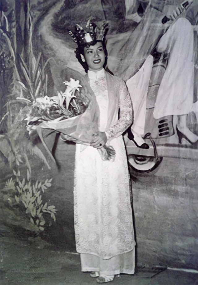 hoa-hau-dau-tien-cua-viet-nam-2-1687940820.jpg