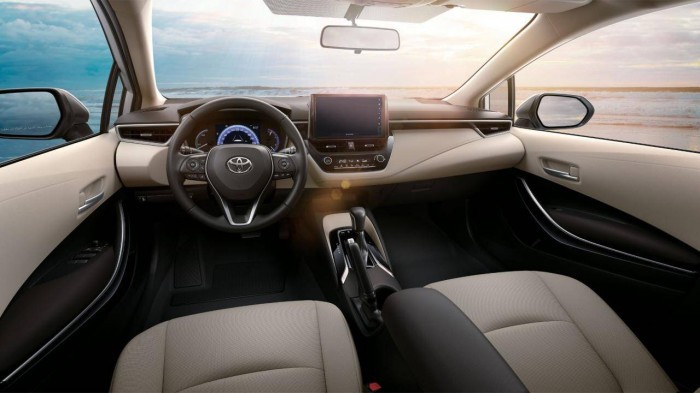 kia-k3-run-nhu-cay-say-vi-toyota-corolla-altis-dang-giam-gia-xuong-muc-re-nhat-tu-ke-dau-nam-2023-anh-3-1687938802.jpg