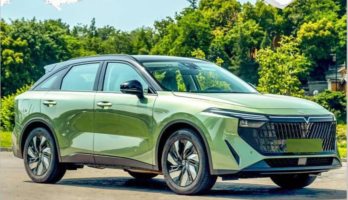 tin-xe-hot-286-sieu-pham-mpv-cua-kia-giam-gia-80-trieu-dong-tham-vong-ha-guc-mitsubishi-xpander-anh-4-1687947307.jpg