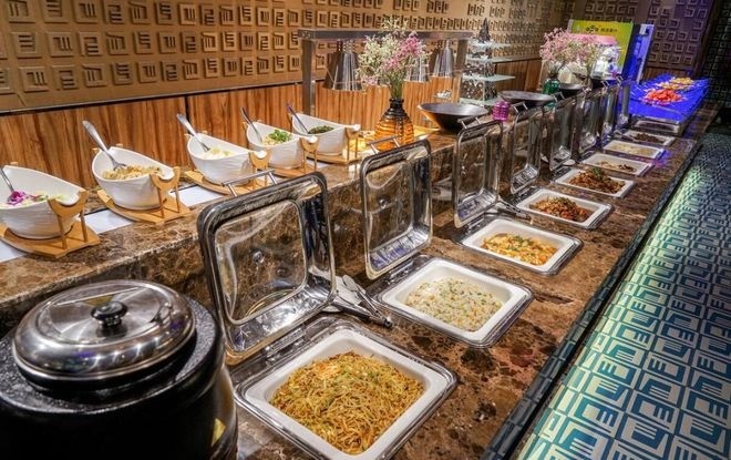 8-mon-khong-nen-an-khi-di-an-buffet-7-1688036121.jpg