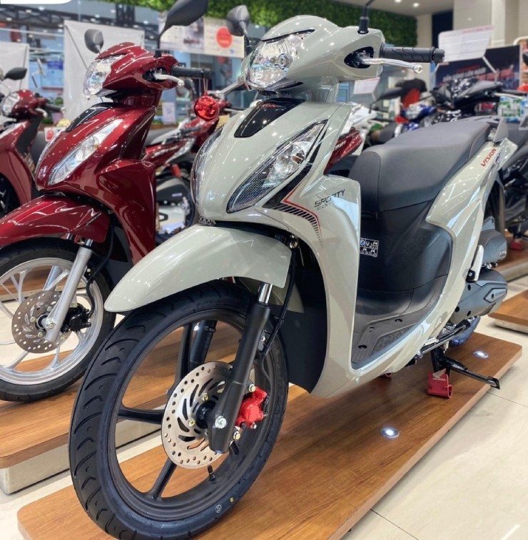 gia-xe-honda-vision-cuoi-thang-62023-re-nhu-cho-khong-mua-tieu-sh-luc-nay-thi-cho-bao-gio-anh-1-1688098254.jpg