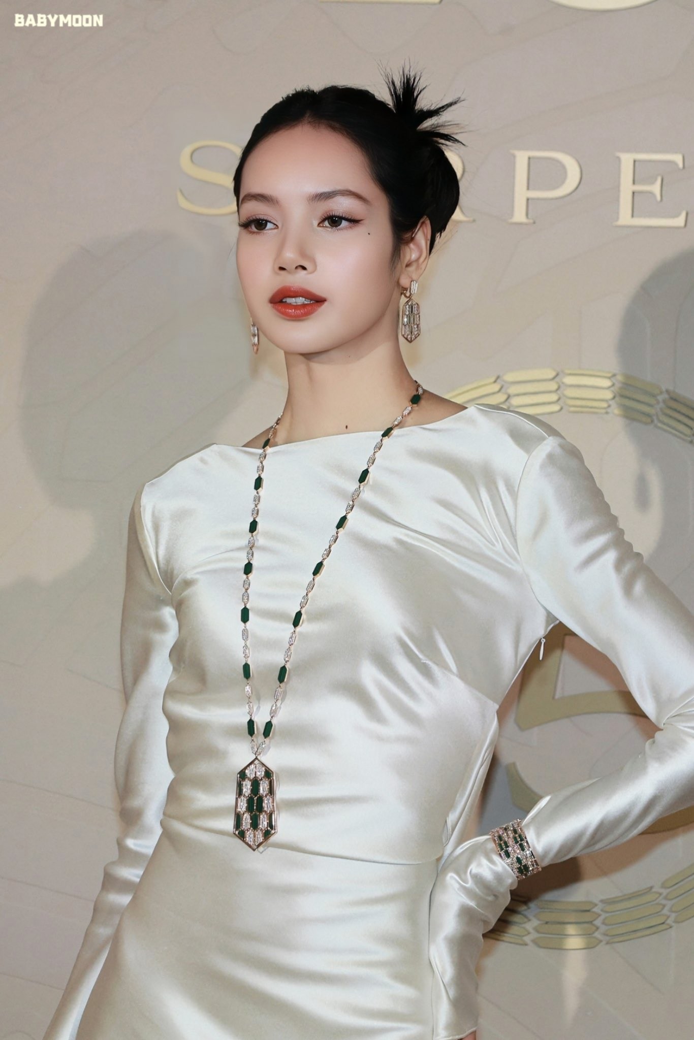 lisa-bvlgari-20-1688111155.jpg