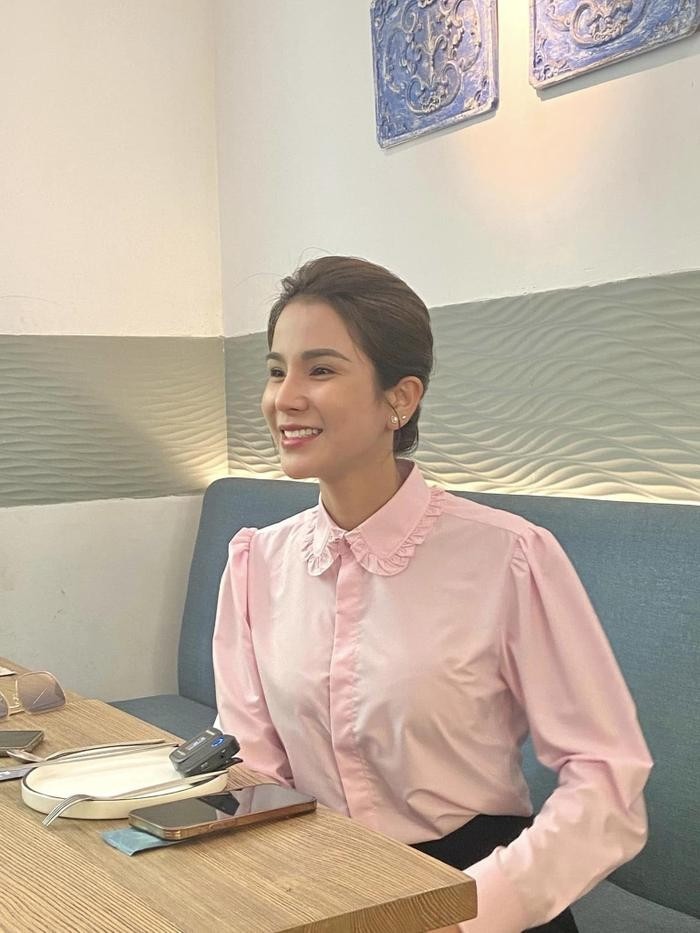 diep-lam-anh-noi-ve-me-chong-1-1688550256.jpg