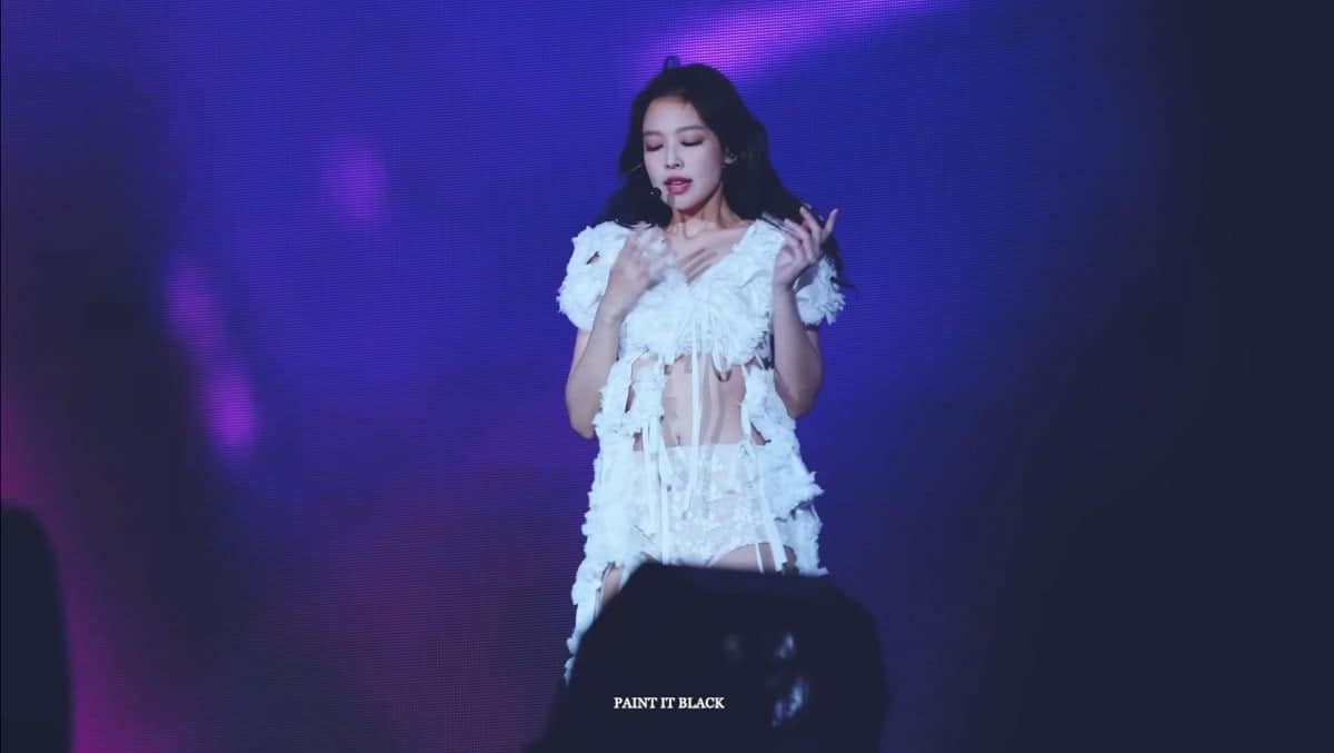 jennie-10-1688660469.jpeg