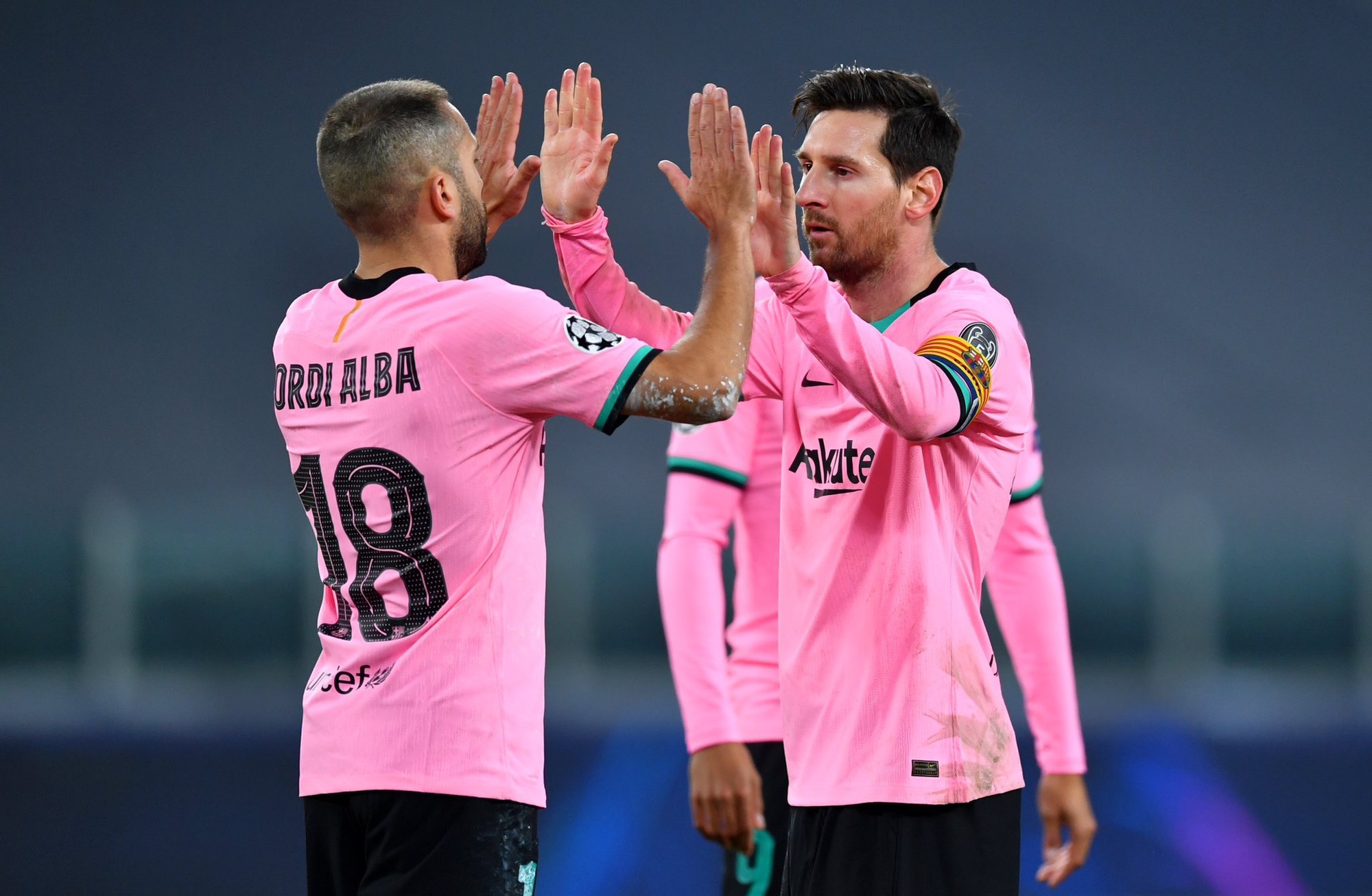 messi-jordi-alba-1688300177453346516714-1688619047.jpeg