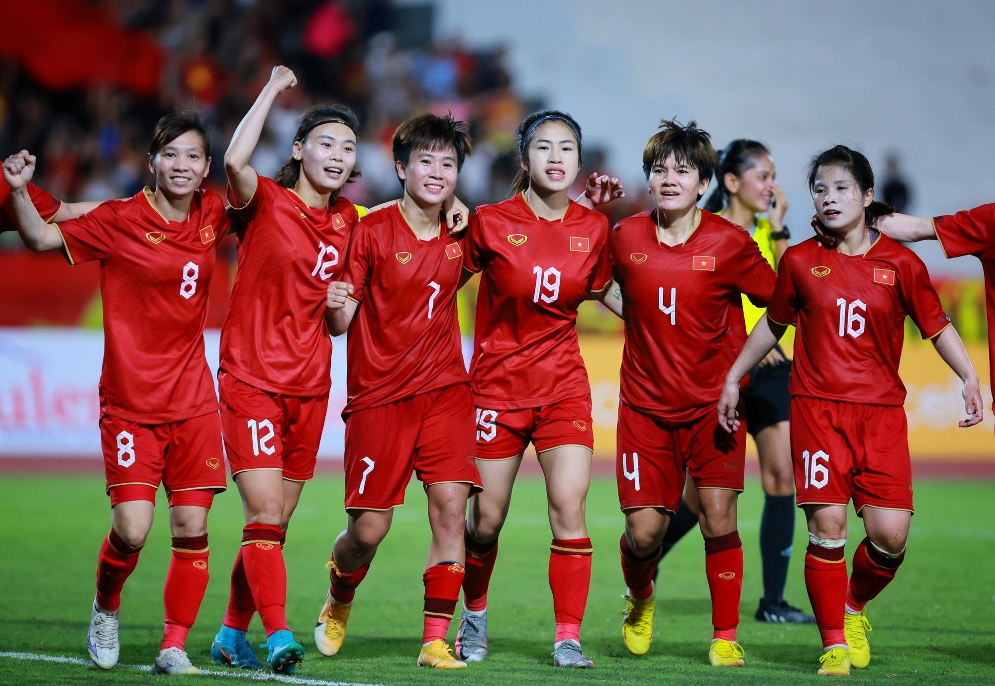 nu-viet-nam-myanmar-12-16841599578592140233080-1689058385.jpg