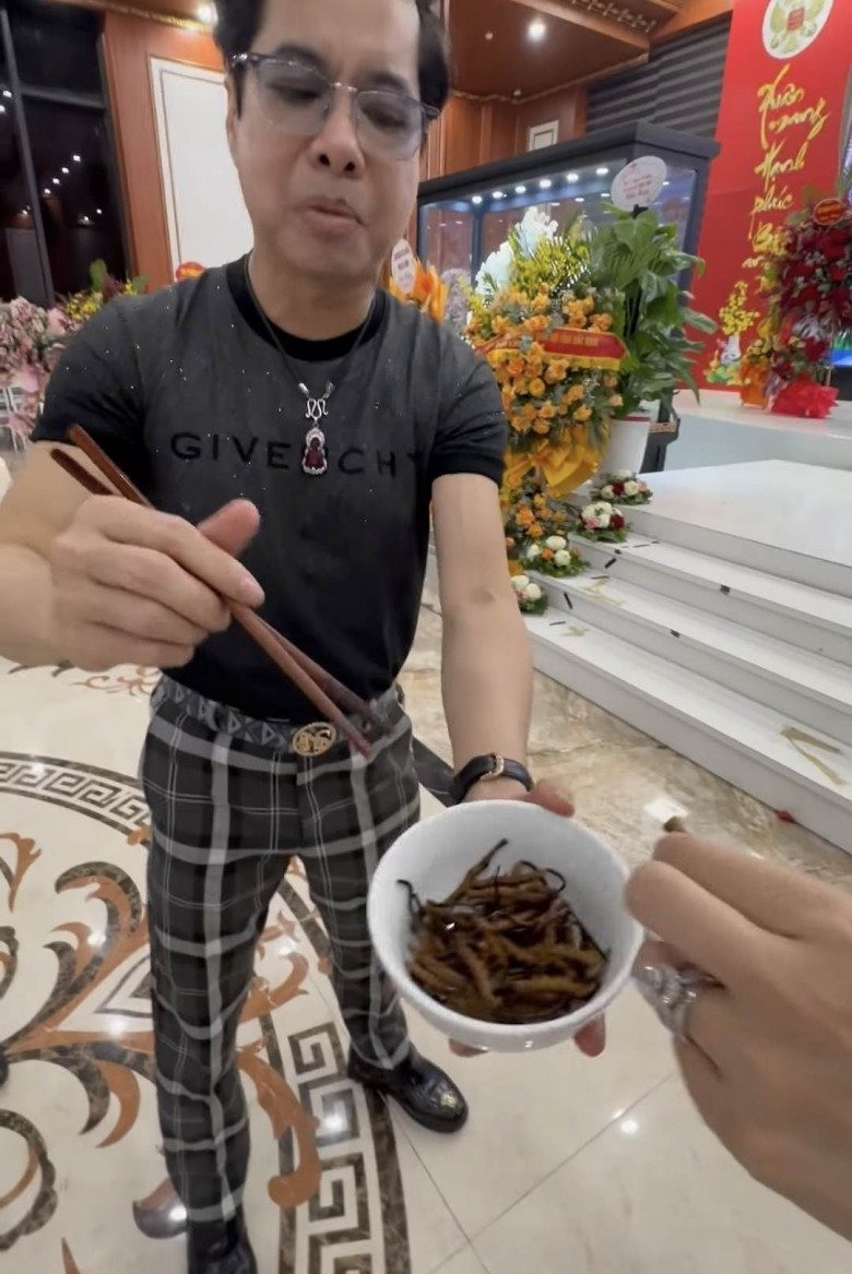 ngoc-son-tai-san-1-1689232736.jpg