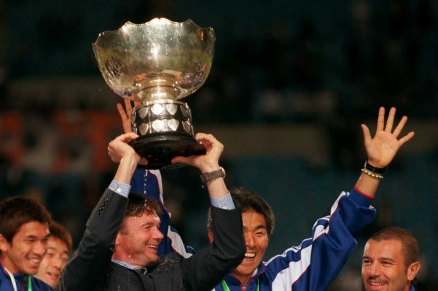 philippe-troussier-nhat-asian-cup-777-1677298477-111648-1689224388.jpg