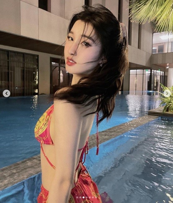 phuong-nhi-bikini-3-1689300687.jpg