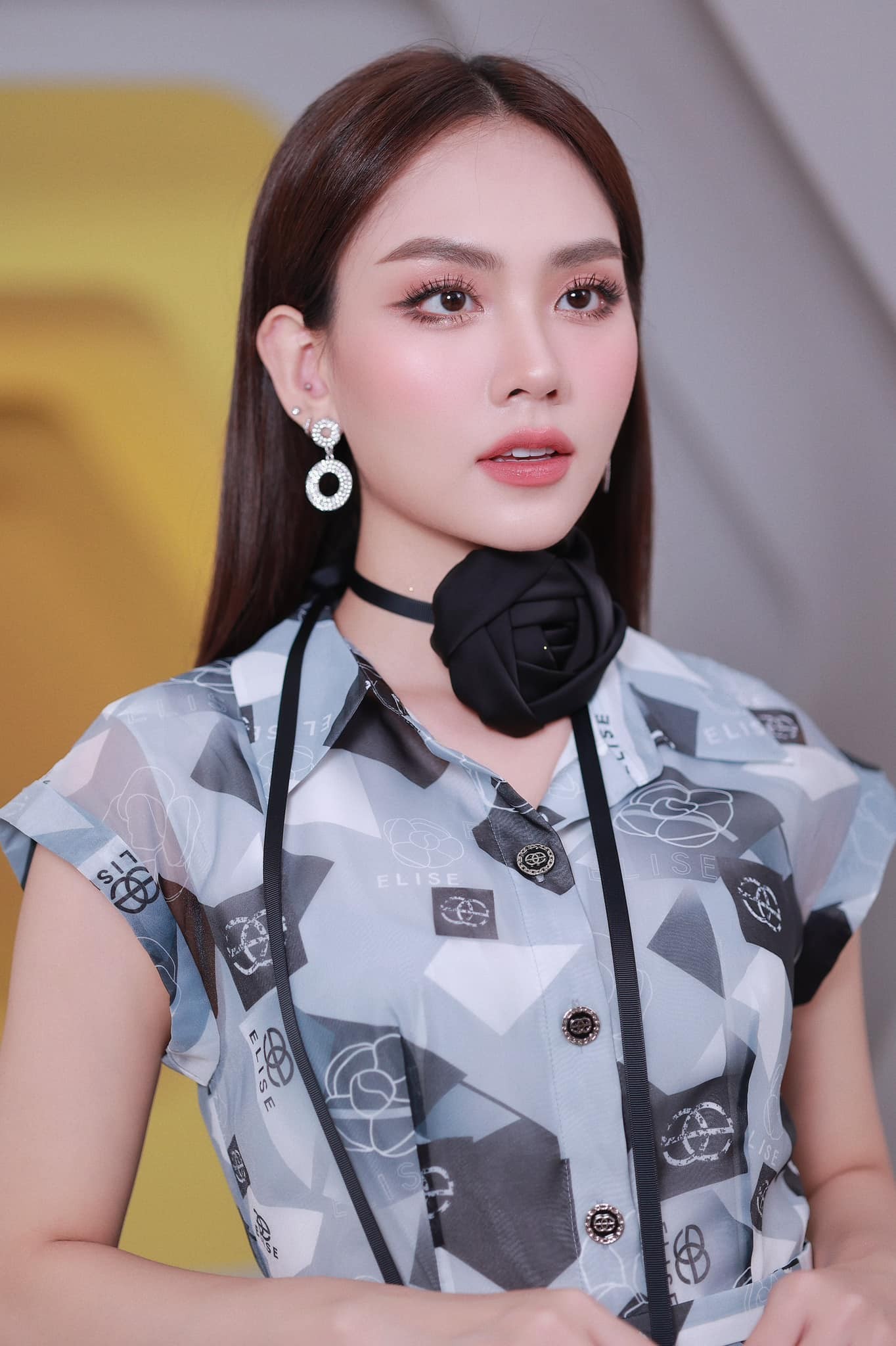 hoa-hau-mai-phuong-1-1689934253.jpg