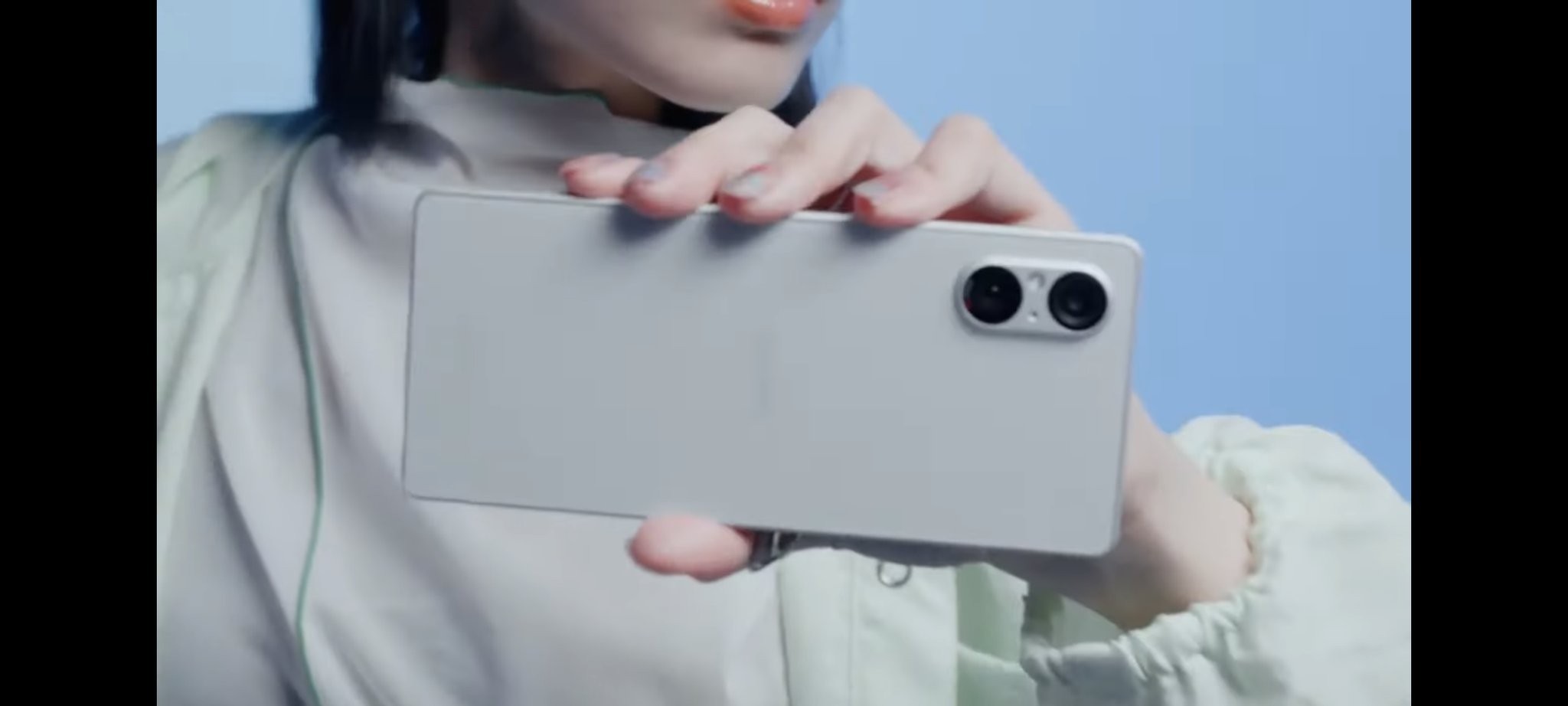 xperia-5-v-3-1690258810.jpg
